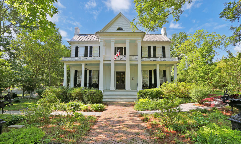 The Priestley House – Historic Mississippi Mansion for Sale